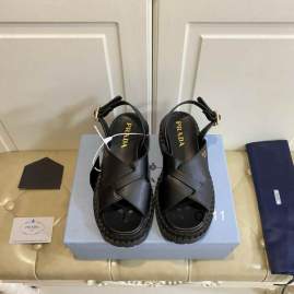 Picture of Prada Shoes _SKUPradasz35-40Y050519300